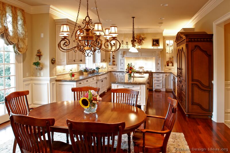 Kitchens with Antique White Cabinets | 800 x 533 · 92 kB · jpeg | 800 x 533 · 92 kB · jpeg