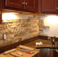 Do It Yourself Backsplash (Copyright: Stilettos and Diapers Blog)