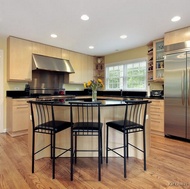 Modern Light Wood Kitchen