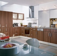 Modern Medium Wood Kitchen