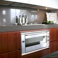 Modern Medium Wood Kitchen