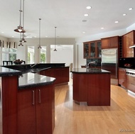 Modern Medium Wood Kitchen