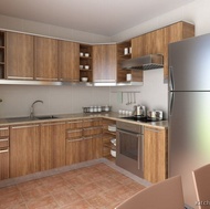 Modern Medium Wood Kitchen