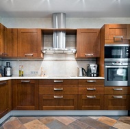 Modern Medium Wood Kitchen