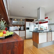 Modern Two-Tone Kitchen