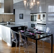 Modern Two-Tone Kitchen