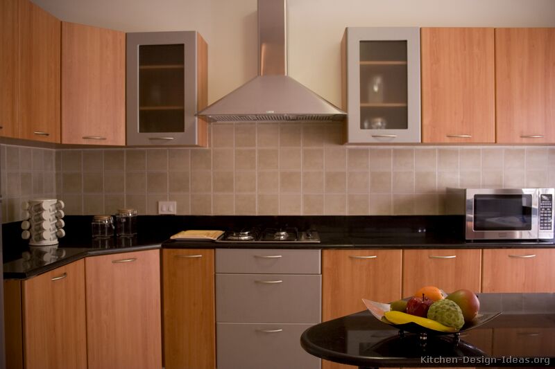 Pictures of Kitchens - Modern - Medium Wood Kitchen Cabinets (Page 3)