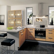 Modern Two-Tone Kitchen