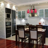 Modern Two-Tone Kitchen