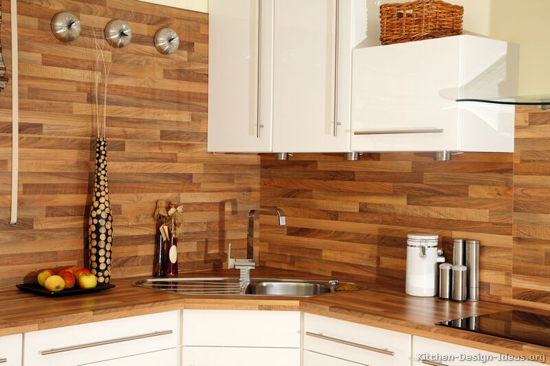 Kitchen Countertop Backsplash