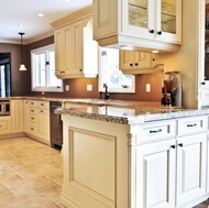 Traditional Antique White Kitchen