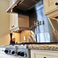 Traditional Antique White Kitchen