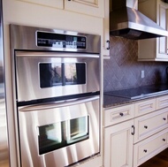 Traditional Antique White Kitchen