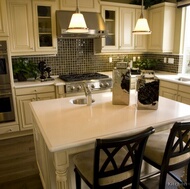 Traditional Antique White Kitchen