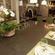 Traditional Antique White Kitchen