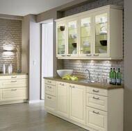 Traditional Antique White Kitchen