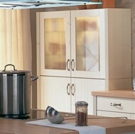 Traditional Antique White Kitchen