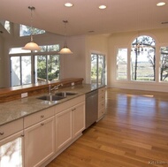 Traditional Antique White Kitchen