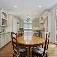 Traditional Kitchen Cabinets