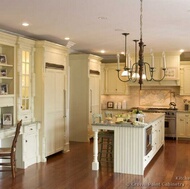 Traditional Antique White Kitchen