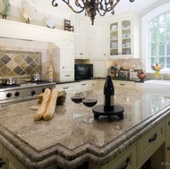 Traditional Antique White Kitchen