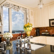 Traditional Antique White Kitchen