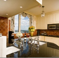 Traditional Antique White Kitchen