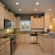 Traditional Antique White Kitchen