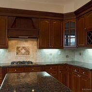 Traditional Dark Wood (Cherry) Kitchen