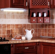 Traditional Dark Wood (Cherry) Kitchen