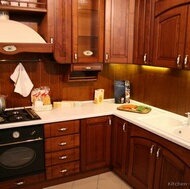 Traditional Dark Wood-Cherry Kitchen