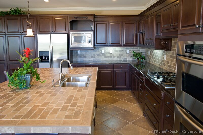 Pictures Of Kitchens Traditional Dark Wood Kitchens Cherry Color