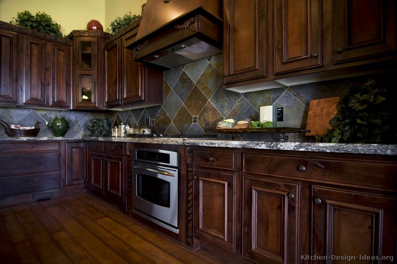 creative kitchen backsplash