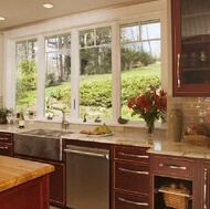 Traditional Dark Wood (Cherry) Kitchen