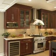 Traditional Dark Wood (Cherry) Kitchen