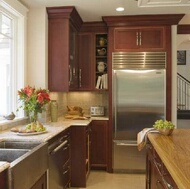 Traditional Dark Wood (Cherry) Kitchen