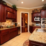 Traditional Dark Wood (Cherry) Kitchen