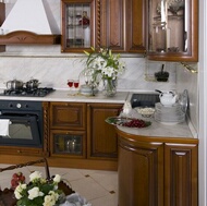 Traditional Dark Wood (Golden) Kitchen