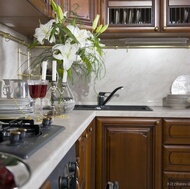 Traditional Dark Wood (Golden) Kitchen