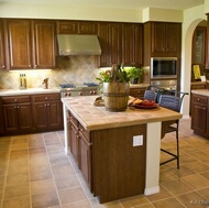 Traditional Dark Wood-Golden Kitchen