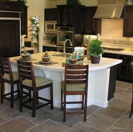 Traditional Dark Wood (Black) Kitchen