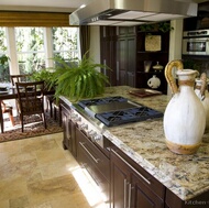 Traditional Dark Wood (Black) Kitchen