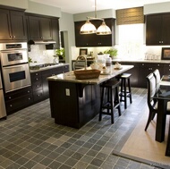 Traditional Dark Wood / Black / Espresso Kitchen