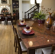 Traditional Dark Wood (Black) Kitchen