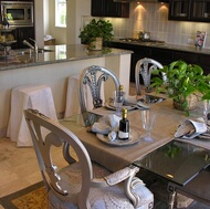 Traditional Dark Wood (Black) Kitchen