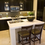 Traditional Dark Wood / Black / Espresso Kitchen