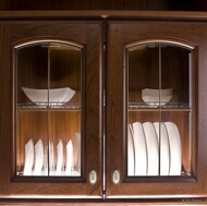 Traditional Dark Wood (Walnut) Kitchen