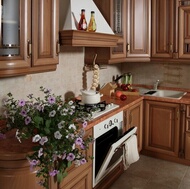 Traditional Light Wood Kitchen