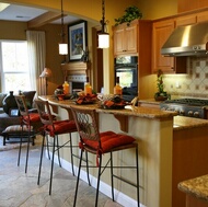 Traditional Light Wood Kitchen