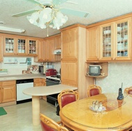 Traditional Light Wood Kitchen